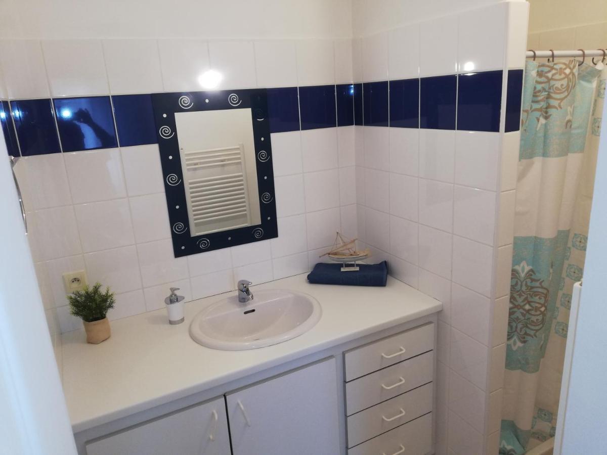 Superbe Appartement De 90M2 A Uzes Super Equipe Avec Garage Et Grand Parking Privatif Екстериор снимка